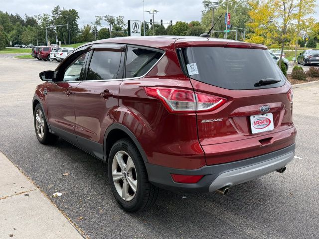 Used 2016 Ford Escape SE FWD image 4