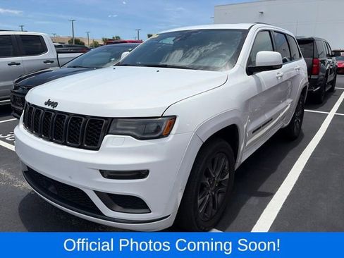 Used 2019 Jeep Grand Cherokee High Altitude AWD/4WD image 2