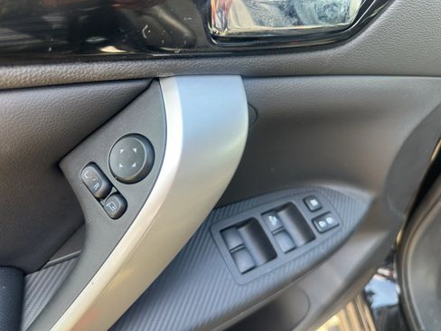 Used 2025 Mitsubishi Eclipse Cross SE AWD/4WD image 18