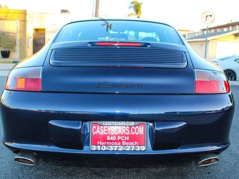 Used 2003 Porsche 911 Carrera RWD image 4