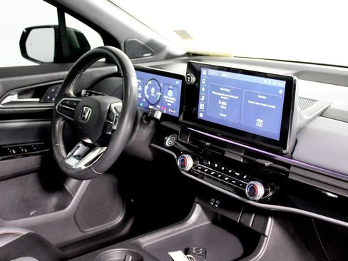 Used 2024 Honda Prologue Touring image 15