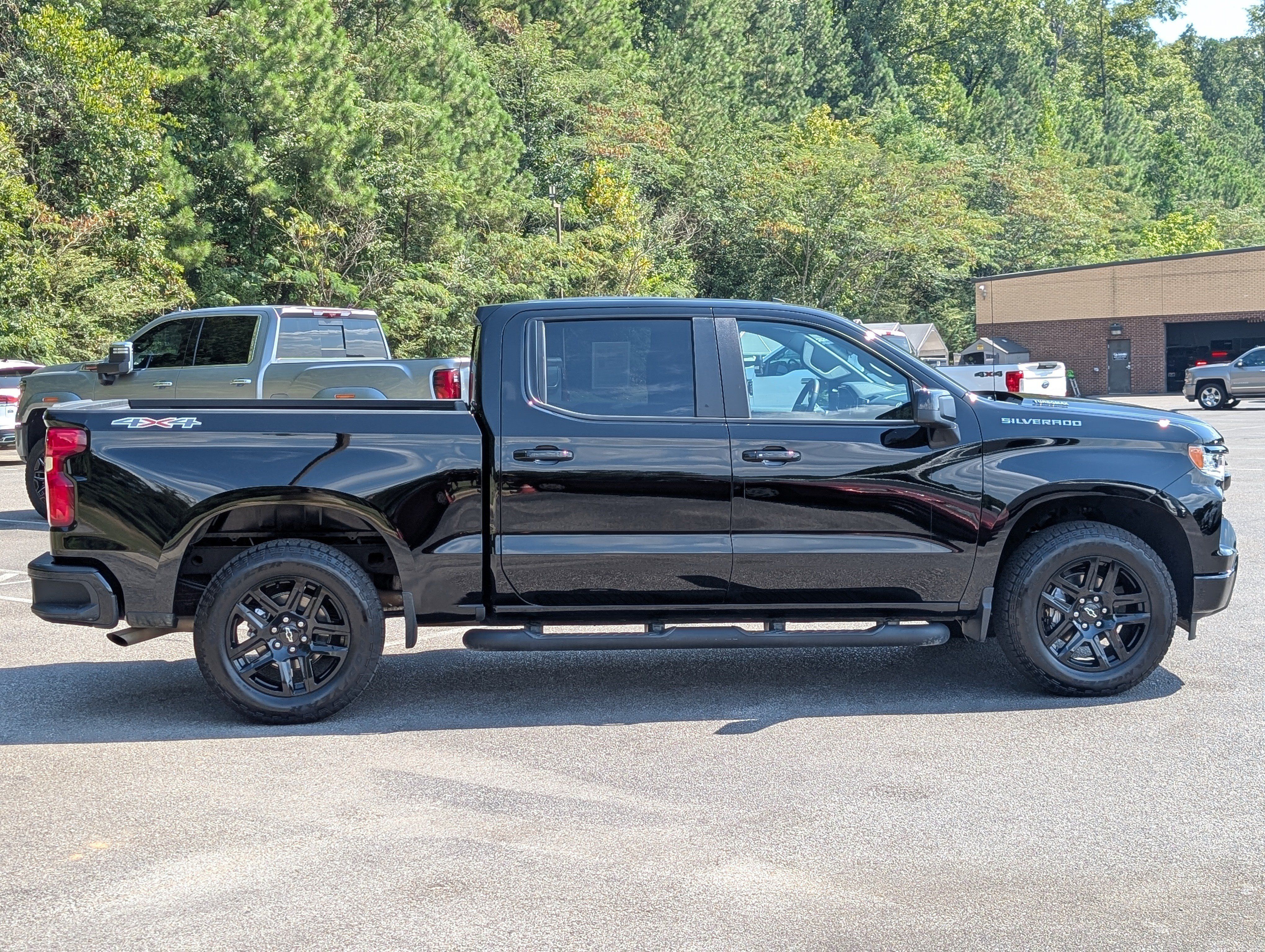 Used 2026 Chevrolet Silverado 1500 RST w/ RST Select Package AWD/4WD image 10
