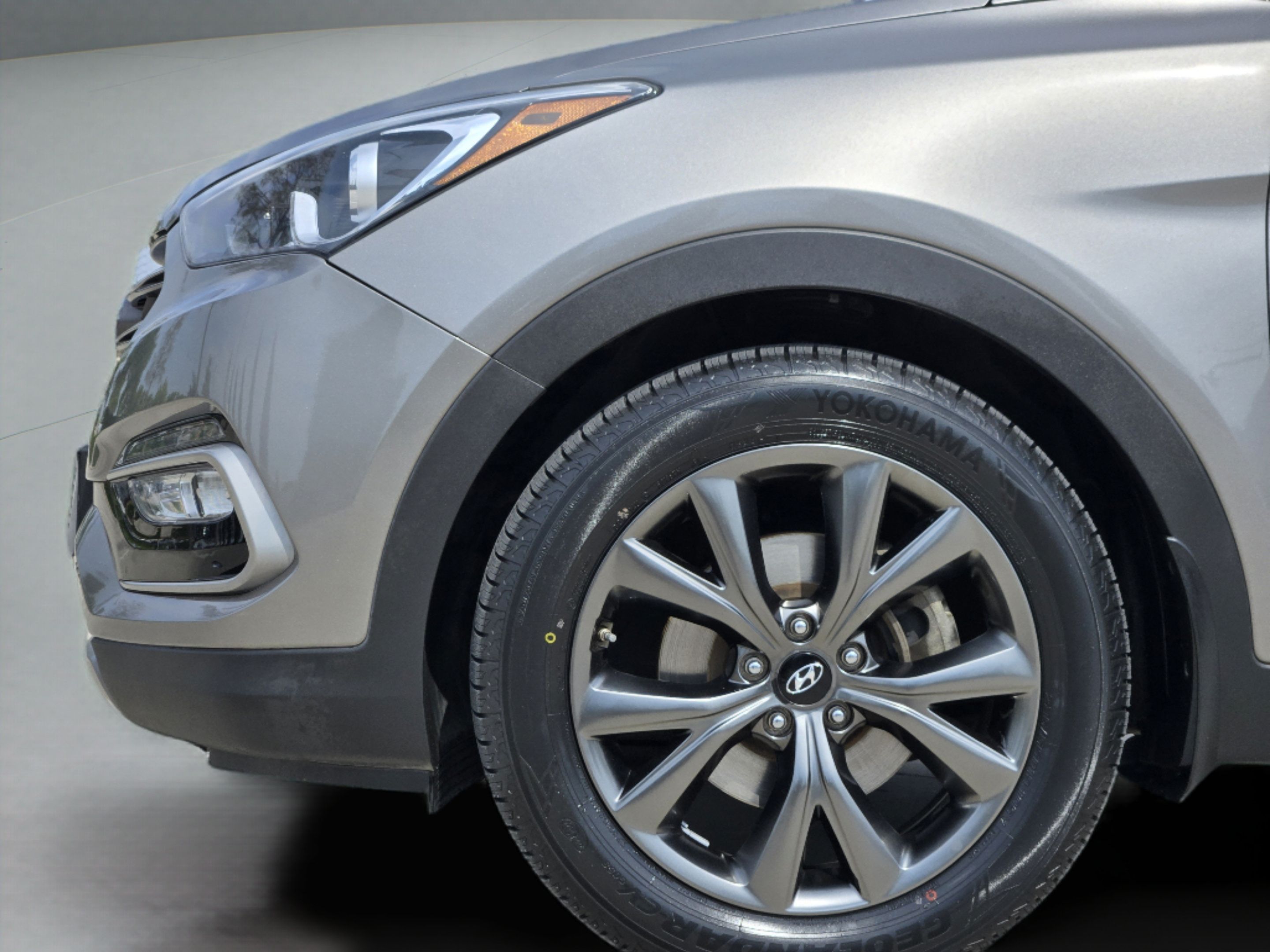 Used 2017 Hyundai Santa Fe Sport FWD image 35