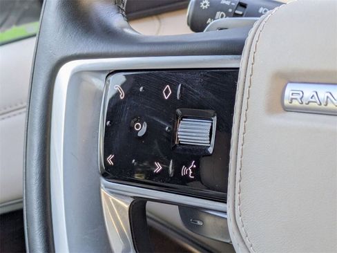 Used 2023 Land Rover Range Rover SE image 22