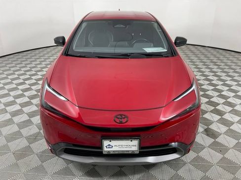 Used 2025 Toyota Prius XLE FWD image 15