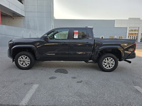 New 2026 Toyota Tacoma SR5 image 8