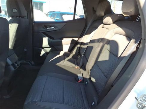 New 2026 Chevrolet Equinox LT w/ LPO, Floor Liner Package image 8