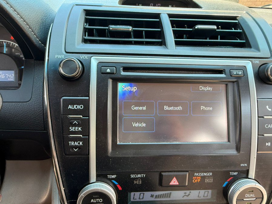 Used 2013 Toyota Camry XLE FWD image 18