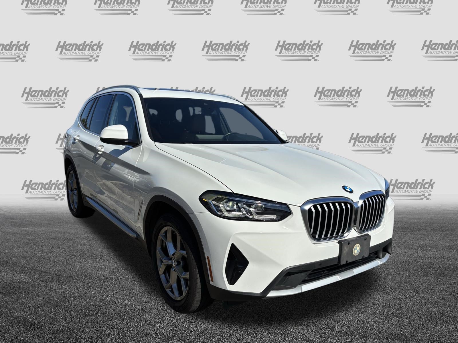 Certified 2024 BMW X3 xDrive30i w/ Premium Package AWD/4WD image 2