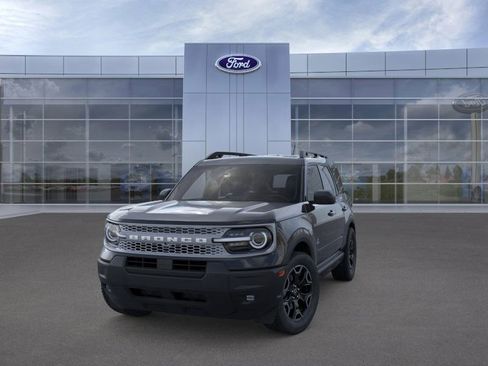 New 2025 Ford Bronco Sport Outer Banks image 2