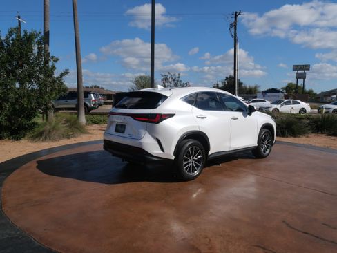 Certified 2023 Lexus NX 350 AWD w/ Premium Package image 3