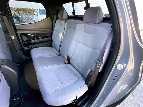 Used 2022 Hyundai Santa Cruz SEL Premium w/ Cargo Package image 23