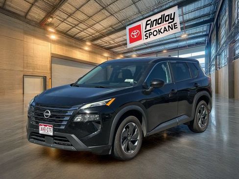 Used 2024 Nissan Rogue SV AWD/4WD image 1