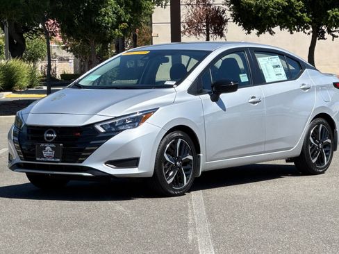 Used 2025 Nissan Versa SR w/ Trunk Package FWD image 8