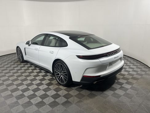 Certified 2026 Porsche Panamera image 3