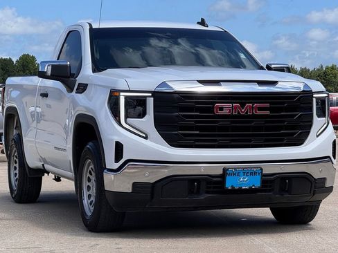 Used 2024 GMC Sierra 1500 Pro w/ Pro Value Package RWD image 7