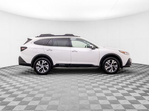 Used 2021 Subaru Outback Touring XT AWD/4WD image 8