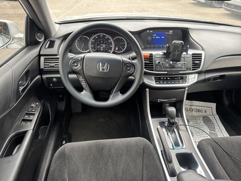 Used 2013 Honda Accord EX image 23