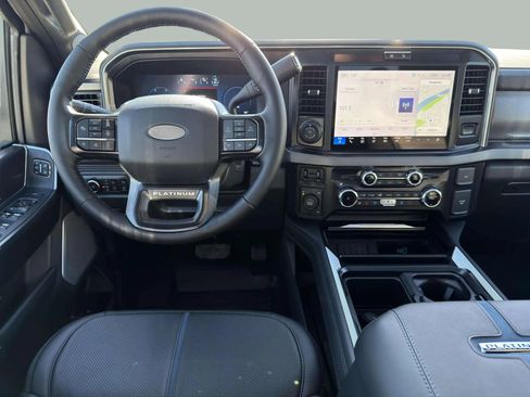 Used 2026 Ford F450 Platinum image 16