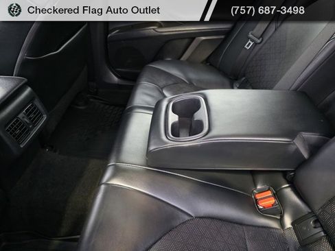 Used 2021 Toyota Camry XSE image 40