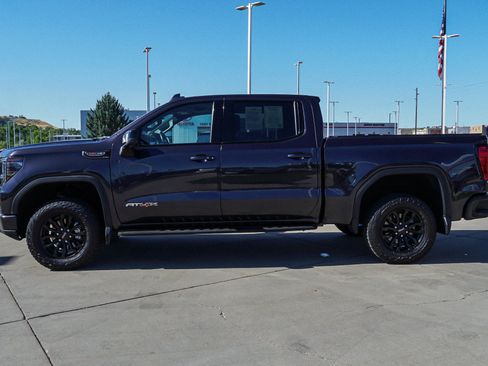 Used 2022 GMC Sierra 1500 AT4X AWD/4WD image 5