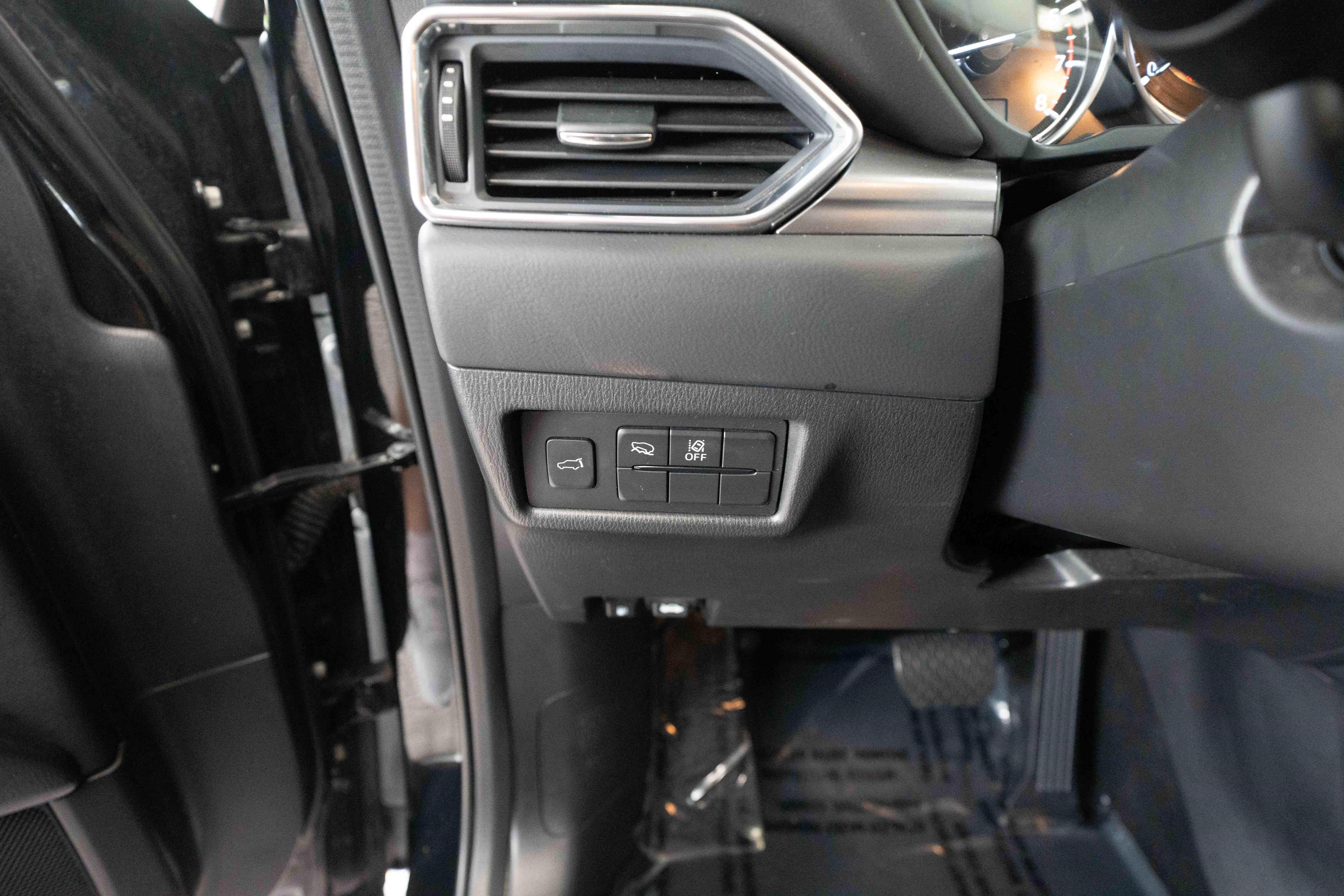 Used 2025 MAZDA CX-5 AWD 2.5 S w/ Preferred Package image 11