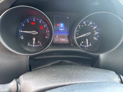 Used 2020 Toyota C-HR LE FWD image 7