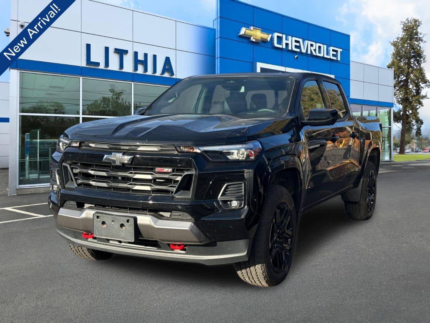 Used 2025 Chevrolet Colorado Z71 w/ Technology Package AWD/4WD image 1