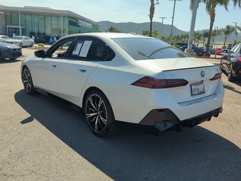 Certified 2024 BMW i5 M60 w/ Premium Package image 8