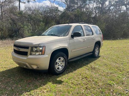 Used 2008 Chevrolet Tahoe LT w/ LT Preferred Equipment Group image 1