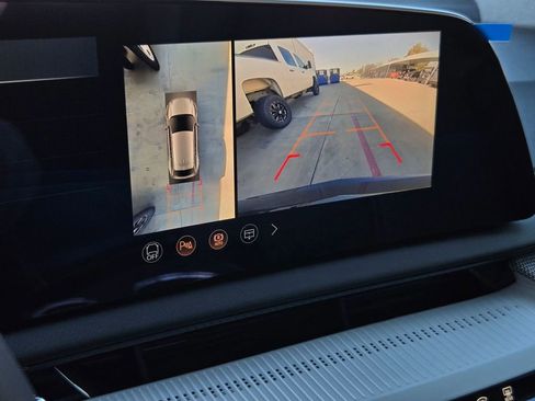 New 2026 Cadillac Optiq Sport 1 image 20