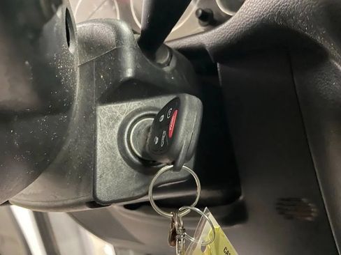 Used 2018 Jeep Wrangler Unlimited Rubicon AWD/4WD image 18