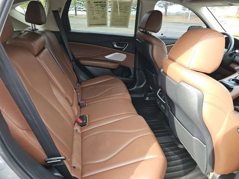 Used 2019 Acura RDX AWD w/ Technology Package image 16