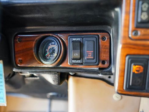 Used 1995 HUMMER H1 4-Door Wagon image 38