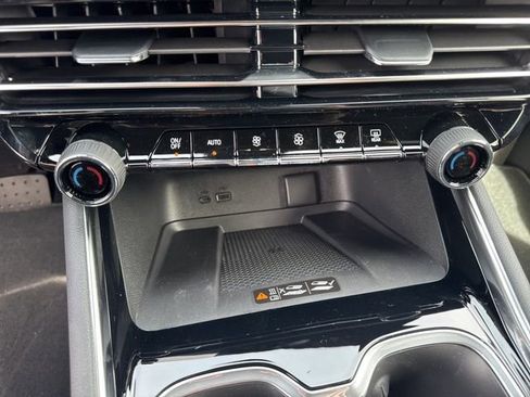 New 2026 Chevrolet Traverse RS AWD/4WD image 27
