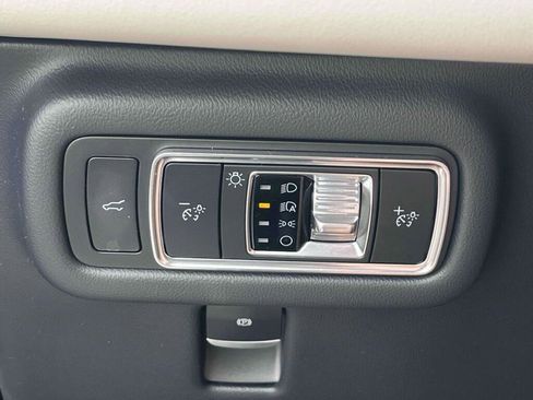 Used 2024 Lincoln Nautilus Reserve w/ Equipment Group 202A AWD/4WD image 35