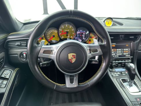 Used 2015 Porsche 911 Turbo S AWD/4WD image 27