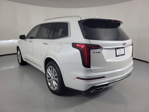 Certified 2024 Cadillac XT6 Premium Luxury w/ Technology Package image 3