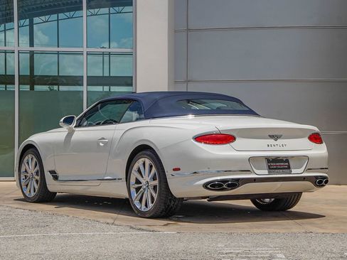 Used 2021 Bentley Continental GT AWD/4WD image 3