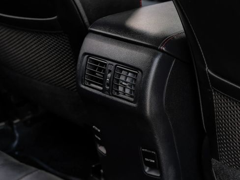 Used 2018 Toyota 4Runner TRD Off-Road Premium AWD/4WD image 40