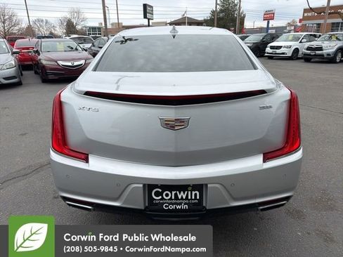 Used 2018 Cadillac XTS Luxury image 6
