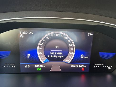 Certified 2024 Volkswagen Tiguan SE R-Line AWD/4WD image 20