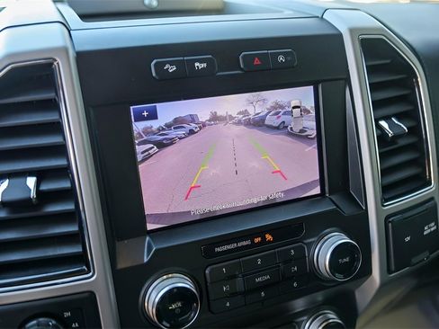 Used 2019 Ford F150 Lariat w/ Equipment Group 502A Luxury image 20