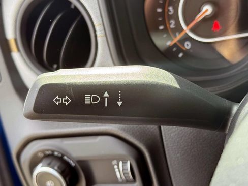 Used 2024 Jeep Wrangler Unlimited Sport AWD/4WD image 25