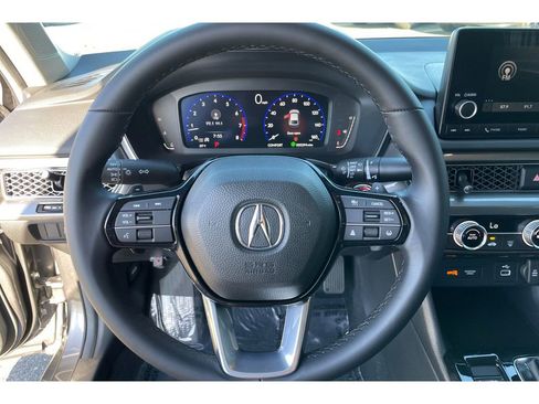 Certified 2025 Acura Integra FWD image 32