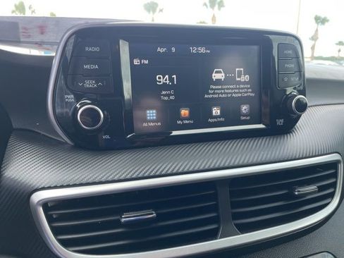 Used 2021 Hyundai Tucson SE image 19