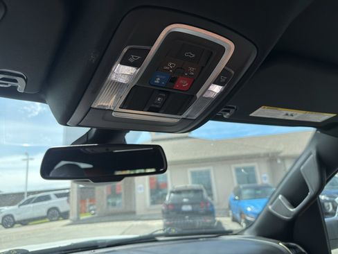 Used 2019 RAM 1500 Limited AWD/4WD image 11