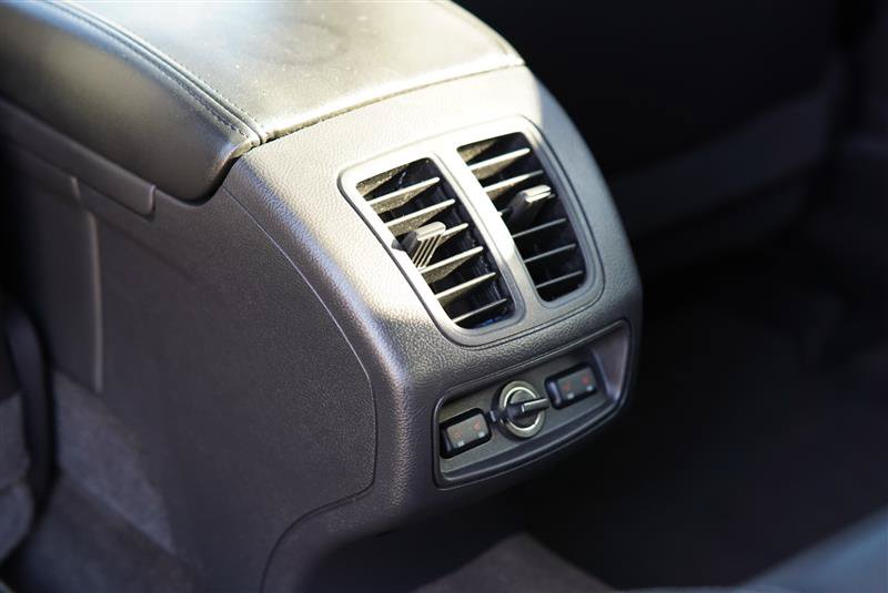 Used 2013 Ford Taurus SHO AWD/4WD image 76