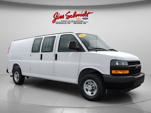 New 2026 Chevrolet Express 3500 Extended w/ Driver Convenience Package RWD image 1