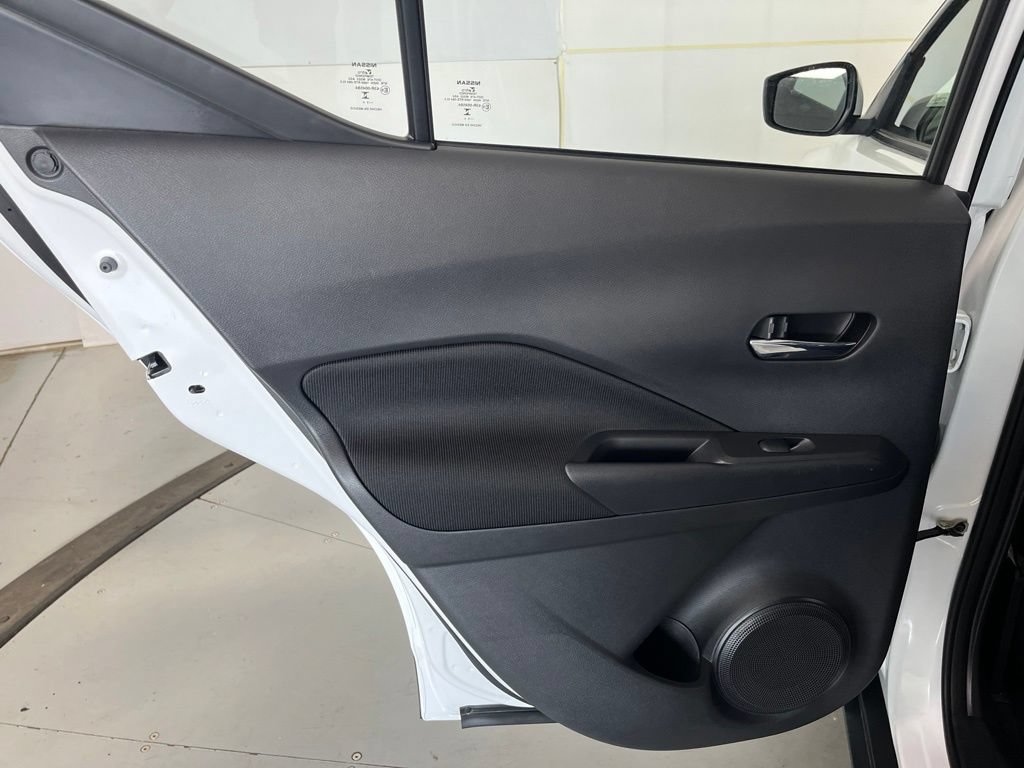 Used 2024 Nissan Kicks SV FWD image 27